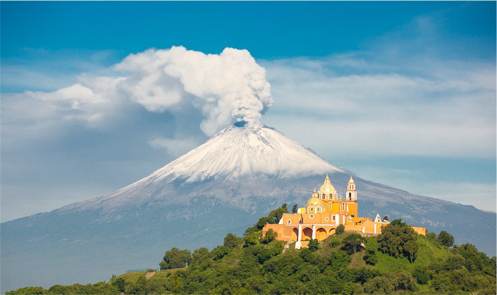 Unveiling the Serene Beauty of Mexicos Sierra Madre Mountains through Hiking Trails