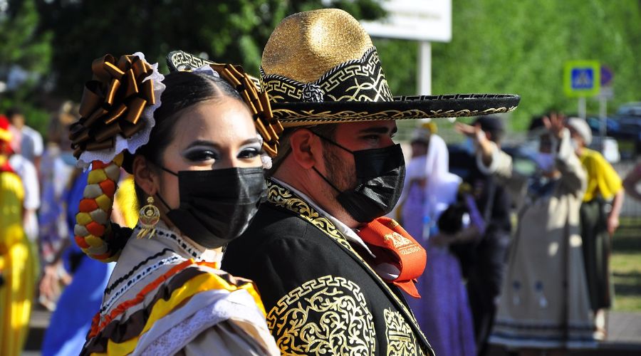 Celebrating Mexicos Vibrant Carnival Traditions