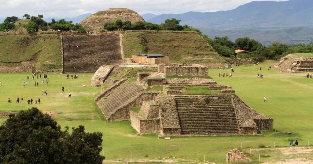 Exploring the Rich Legacy of Mexicos Zapotec Civilization at Monte Albán